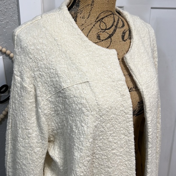 FREE PEOPLE OVERSIZED CREAM TEXTURED LONG SWEATER SMALL - Picture 6 of 14